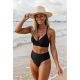 Jodi | Visoki Bikini s V-izrezom i Igraćim Detaljima