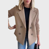Emma - Elegancki blazer s pletenicami na rokavih